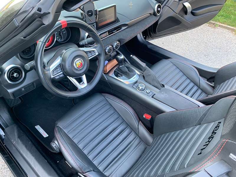 Alfa Romeo Spider • 2017 • 74,800 km 11