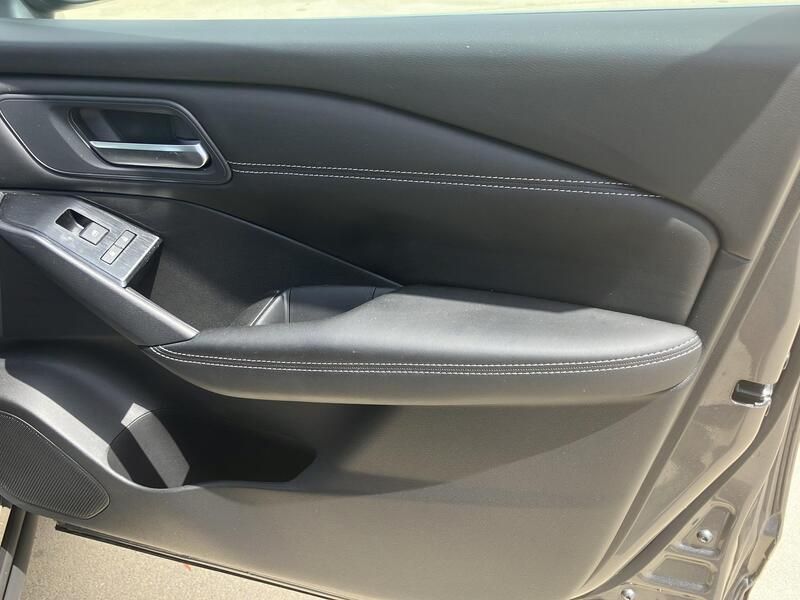 Nissan Qashqai • 2024 • 11,297 km 28