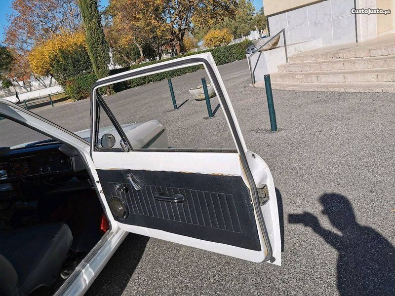 Ford Cortina • 1980 • 70,000 km 3