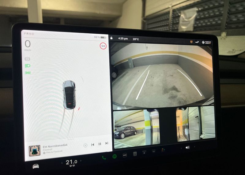 Tesla Model Y • 2021 • 68,000 km 17