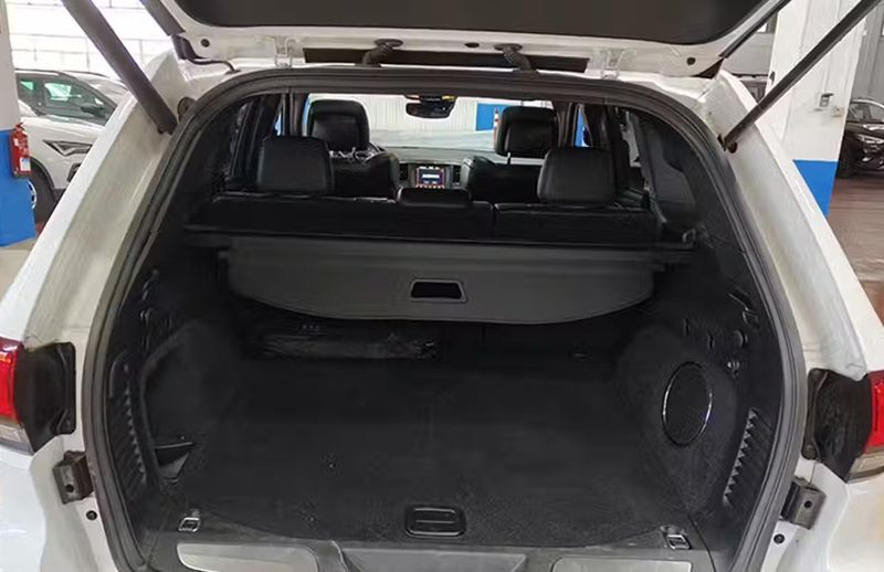 Jeep Grand Cherokee • 2019 • 114,045 km 14