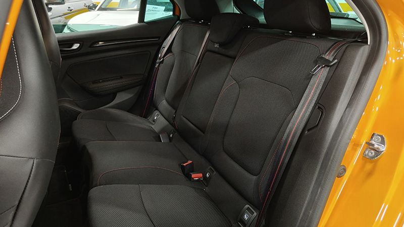 Renault Mégane • 2022 • 25,761 km 5