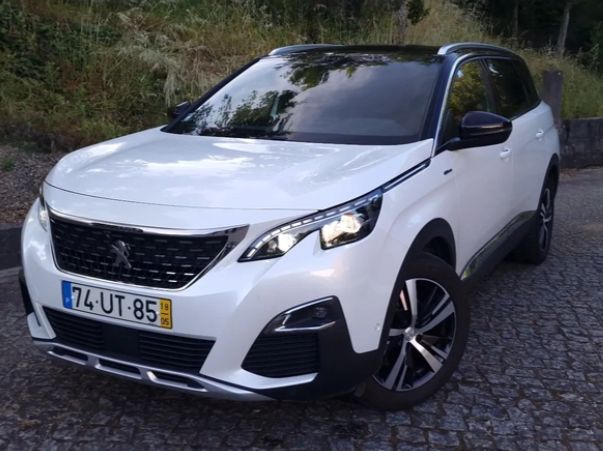 Peugeot 5008 • 2018 • 83,000 km 1