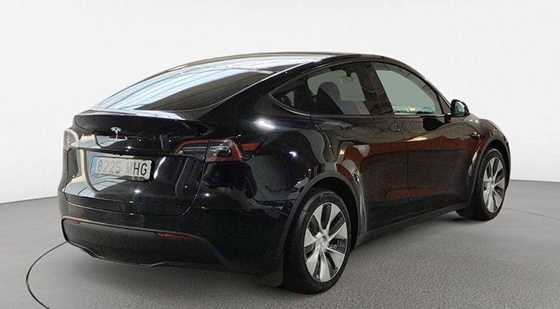 Tesla Model Y • 2023 • 46,686 km 2