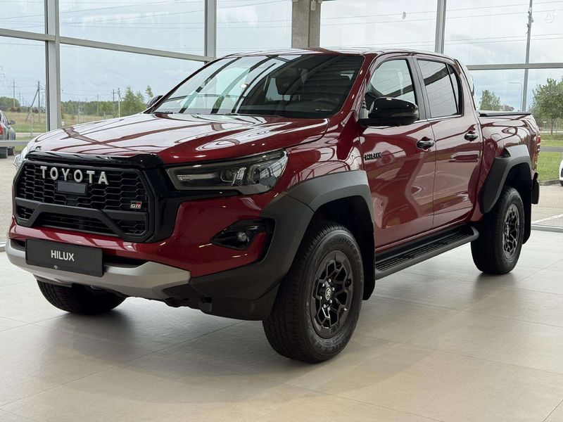 Toyota Hilux • 2025 • 0 km 1