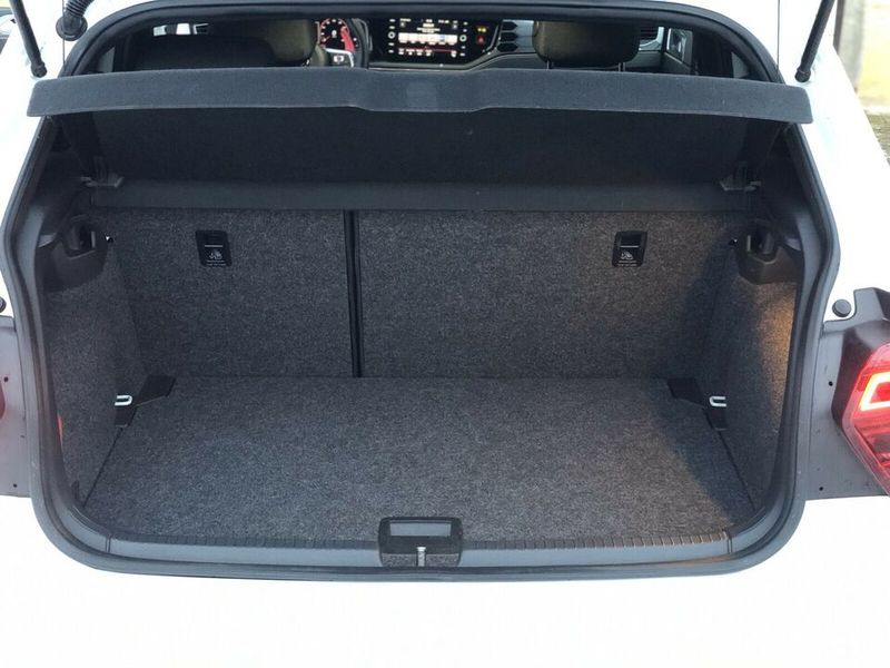Volkswagen Polo • 2019 • 50,000 km 4