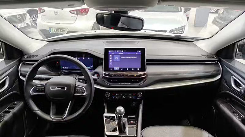 Jeep Compass • 2022 • 70,525 km 6