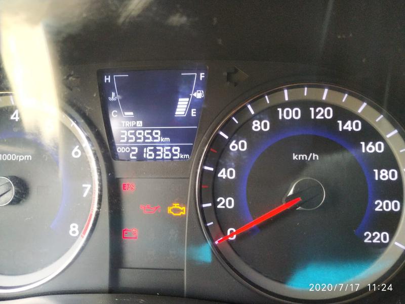 Hyundai Accent • 2012 • 222,000 km 5