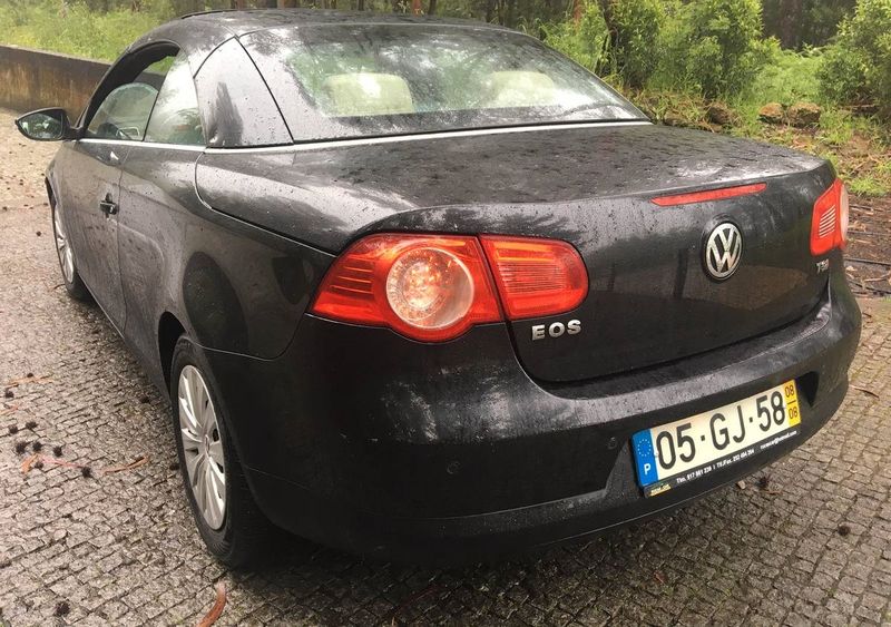 Volkswagen Eos • 2008 • 149,999 km 2