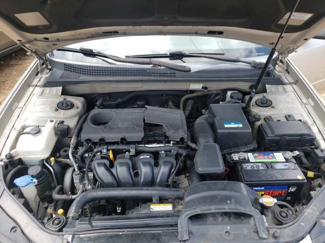 Hyundai Sonata • 2010 • 10,000 mi 8