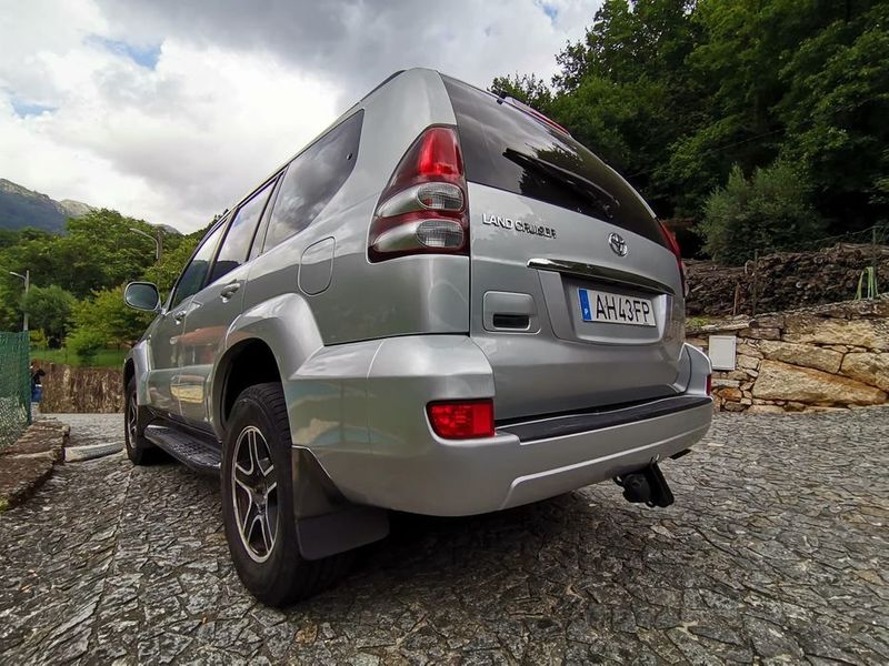 Toyota Land Cruiser • 2007 • 330,000 km 6