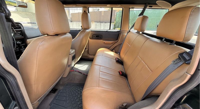 Jeep Cherokee • 2000 • 250,000 km 4