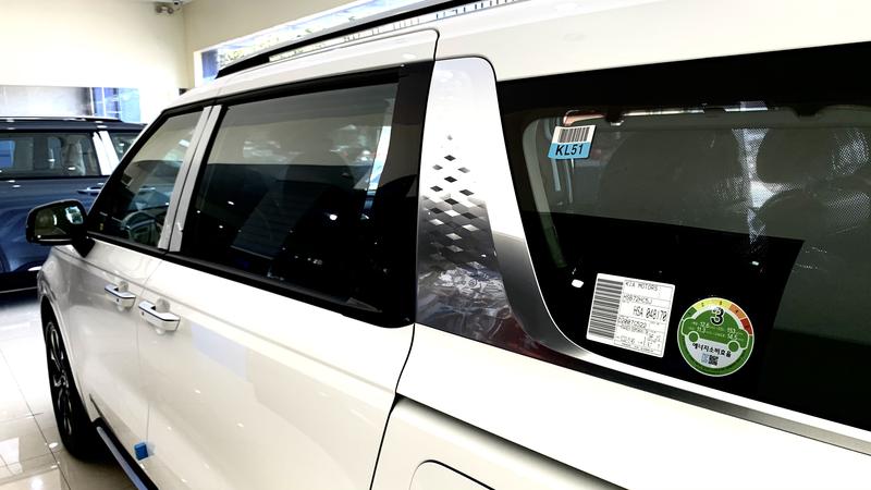 Kia Carnival • 2021 • 0 km 12