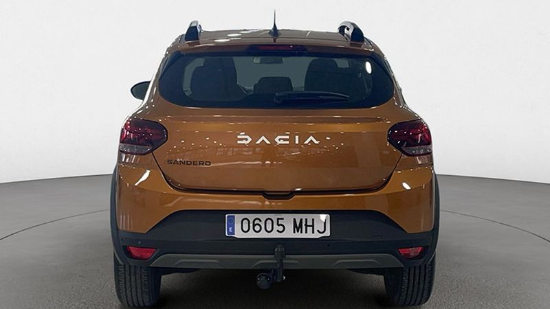 Dacia Sandero • 2023 • 10,000 km 2