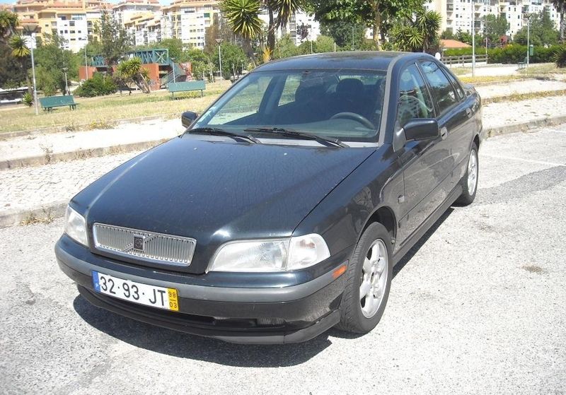 Volvo S40 • 1998 • 20,000 km 1