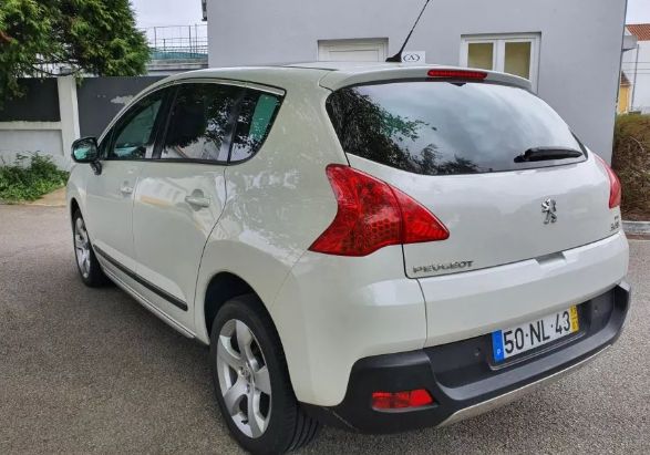 Peugeot 3008 • 2013 • 173,000 km 3