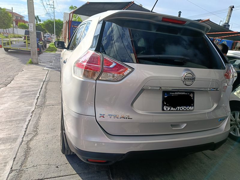 Nissan X-Trail • 2016 • 133,000 km 5