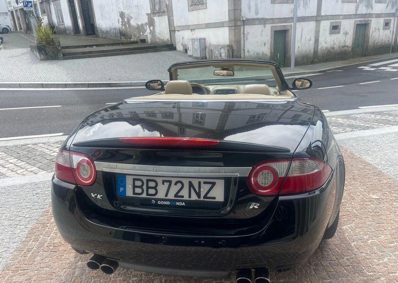 Jaguar XKR • 2009 • 190,000 km 12