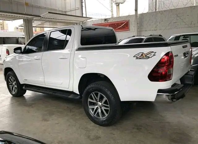 Toyota Hilux • 2018 • 80,000 km 2