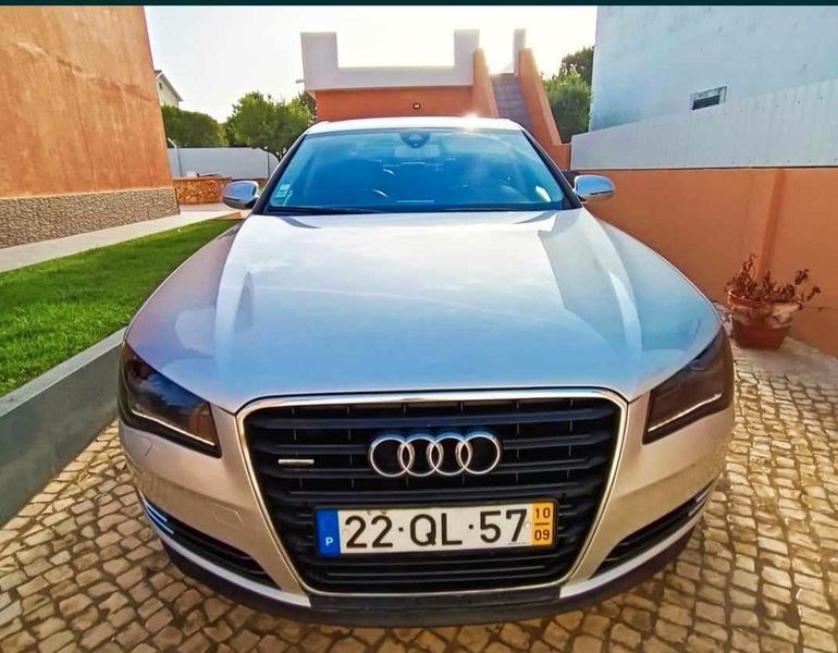 Audi A8 • 2011 • 150,000 km 1