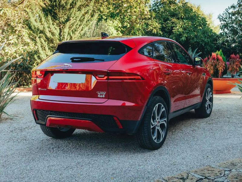 Jaguar E-PACE • 2019 • 72,600 km 10