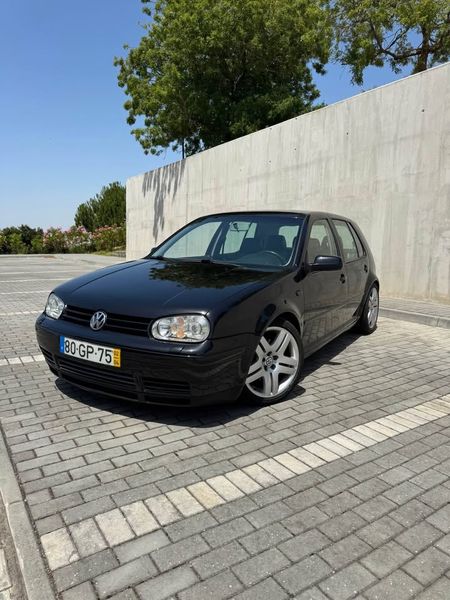 Volkswagen Golf • 2002 • 199,000 km 1