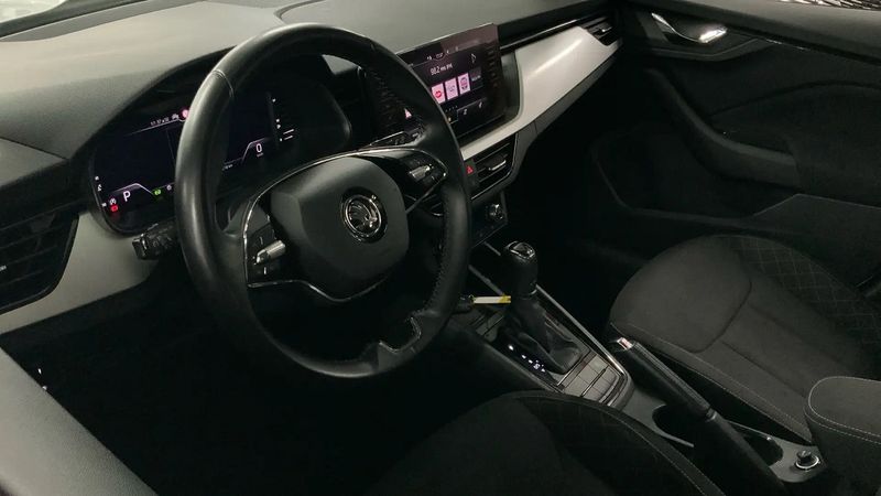 Škoda Rapid Spaceback • 2021 • 78,200 km 6