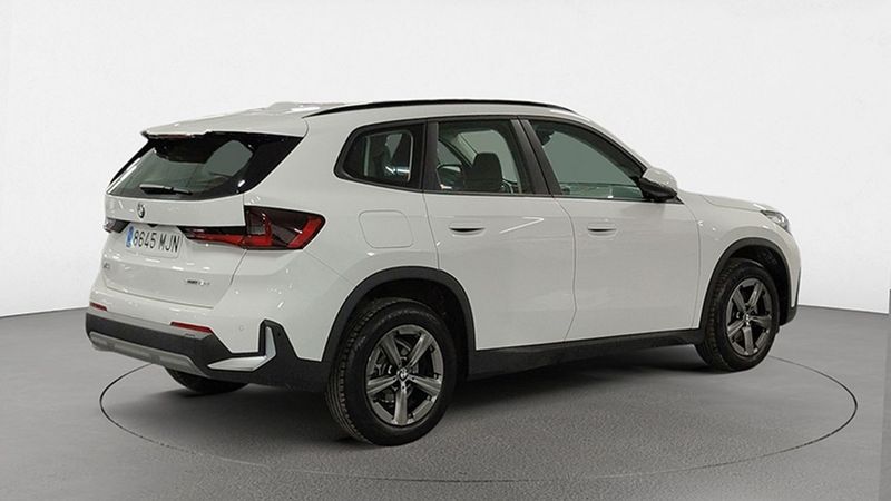 BMW X1 • 2023 • 10,679 km 3