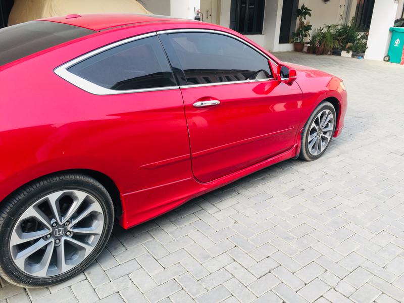 Honda Accord Coupé • 2013 • 12,140 km 8