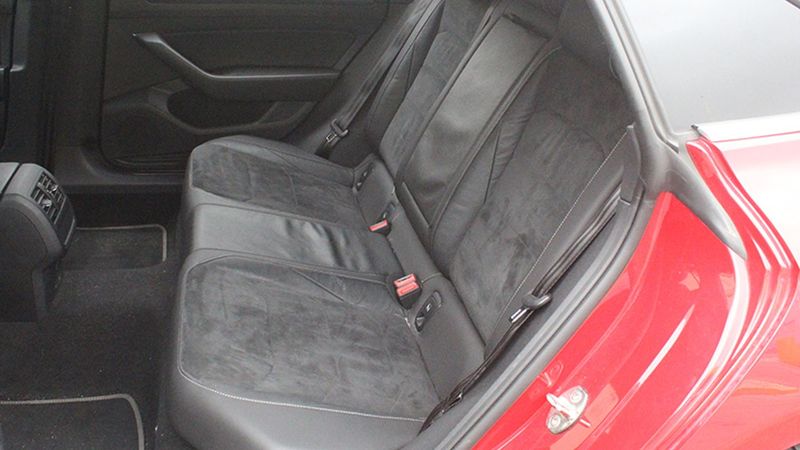 Volkswagen Arteon • 2019 • 51,696 km 4