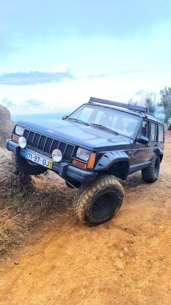 Jeep Cherokee • 1996 • 198,000 km 4