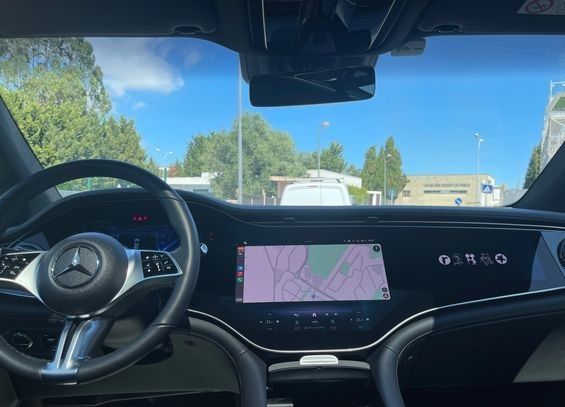 Mercedes-Benz E • 2023 • 22,700 km 7