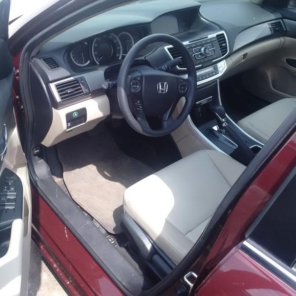 Honda Accord • 2015 • 34,545 km 6