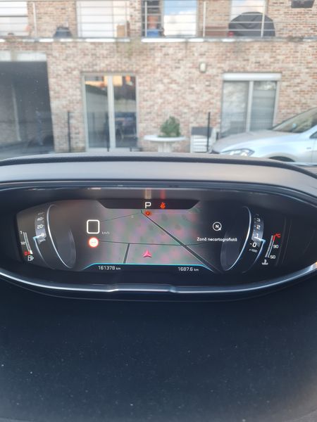 Peugeot 3008 • 2018 • 162,000 km 5