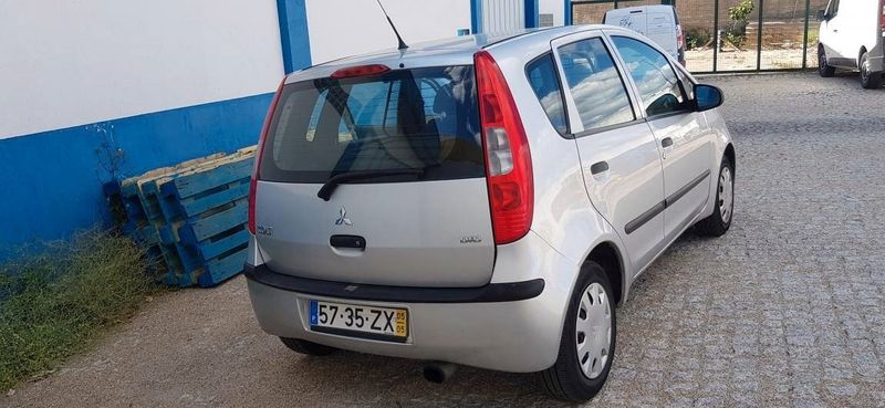 Mitsubishi Colt • 2005 • 299,000 km 2