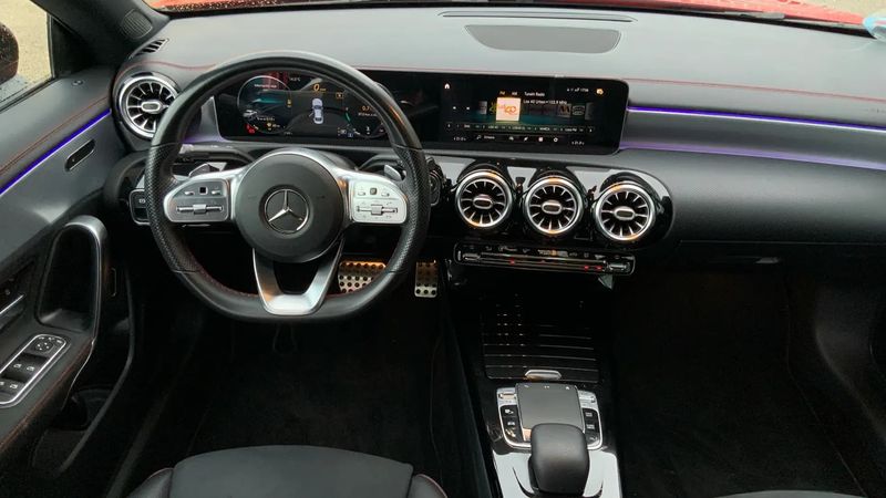 Mercedes-Benz CLA • 2019 • 80,000 km 2