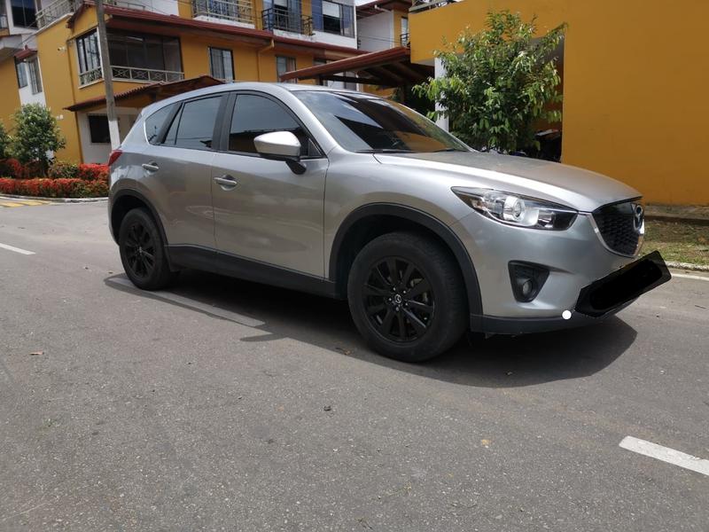 Mazda CX-5 • 2015 • 90,000 km 6