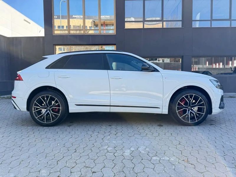Audi Q8 • 2021 • 81,000 km 8