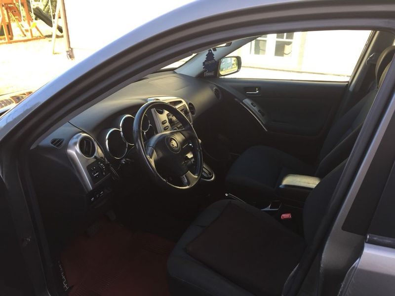 Toyota Matrix • 2010 • 21,350 km 5