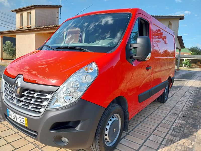 Renault Master • 2017 • 205,000 km 3
