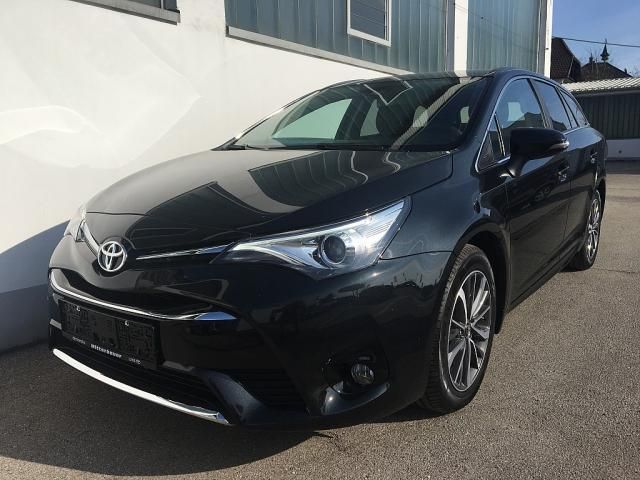 Toyota Avensis • 2017 • 88,000 km 1