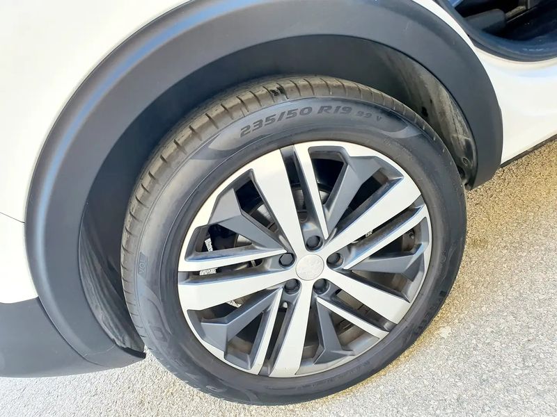 Peugeot 5008 • 2017 • 64,000 km 8