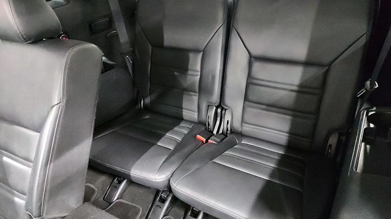 Kia Sorento • 2017 • 121,000 km 7