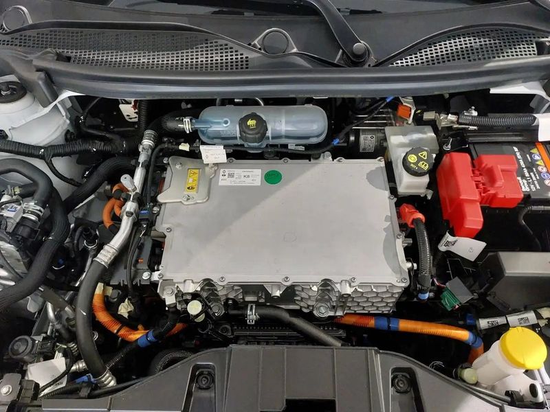 Renault 10 • 2024 • 1,222 km 2