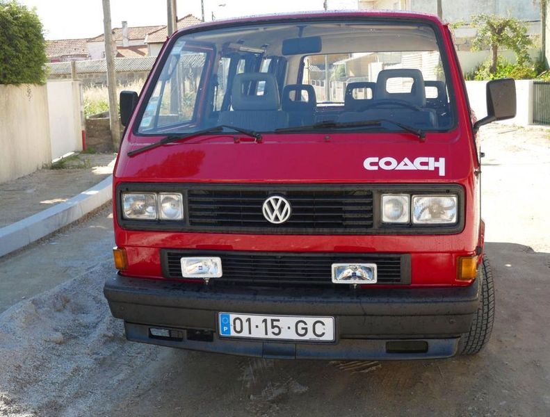 Volkswagen Caravelle • 1990 • 299,999 km 1