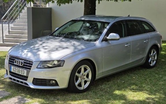 Audi A4 Avant • 2008 • 180,000 km 1