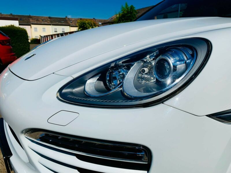 Porsche Cayenne • 2012 • 211,000 km 8