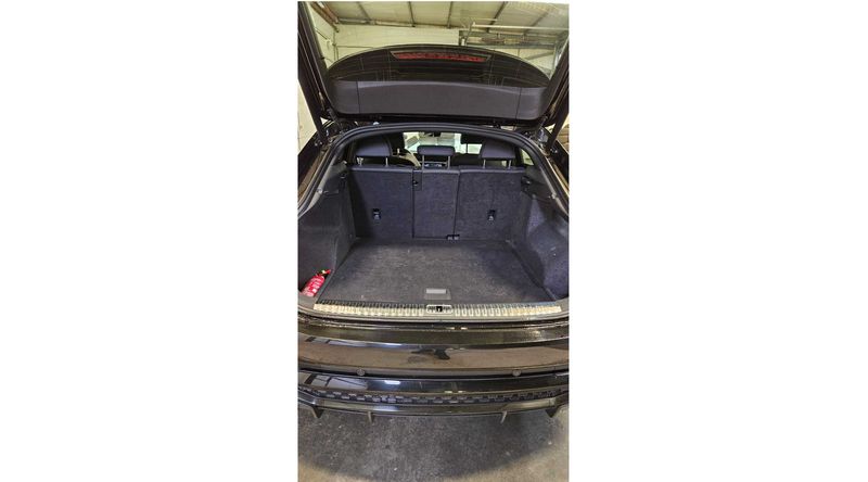 Audi Q3 • 2021 • 38,777 km 2