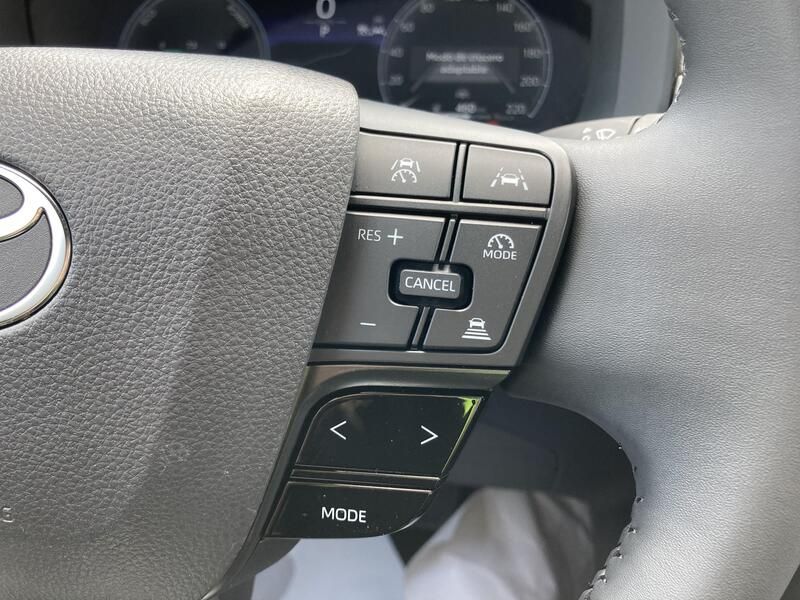 Toyota C-HR • 2024 • 28,374 km 29