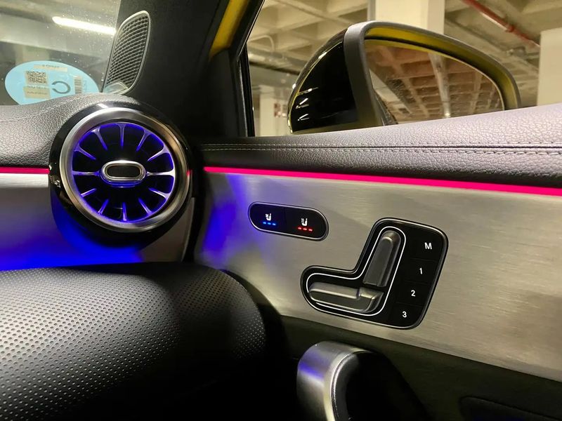 Mercedes-Benz A • 2020 • 55,000 km 9